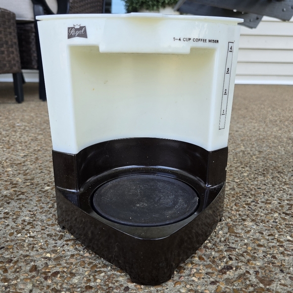 Vintage Regal Coffee Miser 1-4 Cup Poly Drip Coffee Maker USA K7549 Tested Works - Picture 11 of 13